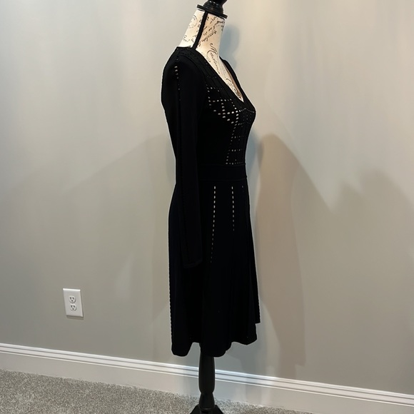 Calvin Klein dress 🔥 - Picture 3 of 6